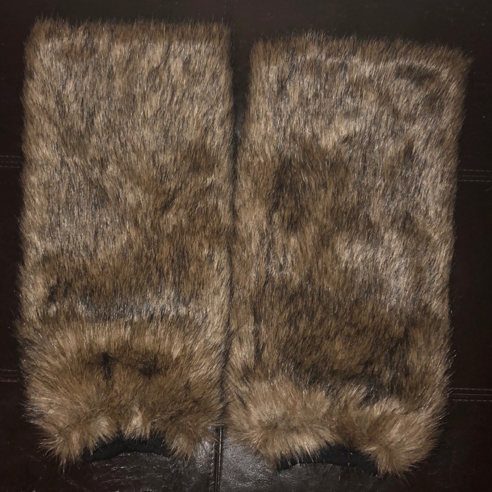 Black and brown rave fluffies